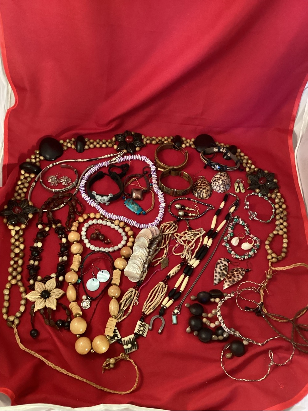 645 grams of Boho hippie Beach jewelry reseller Lot